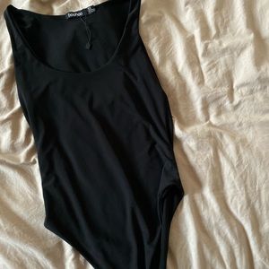 NWOT BOOHOO BODYSUIT